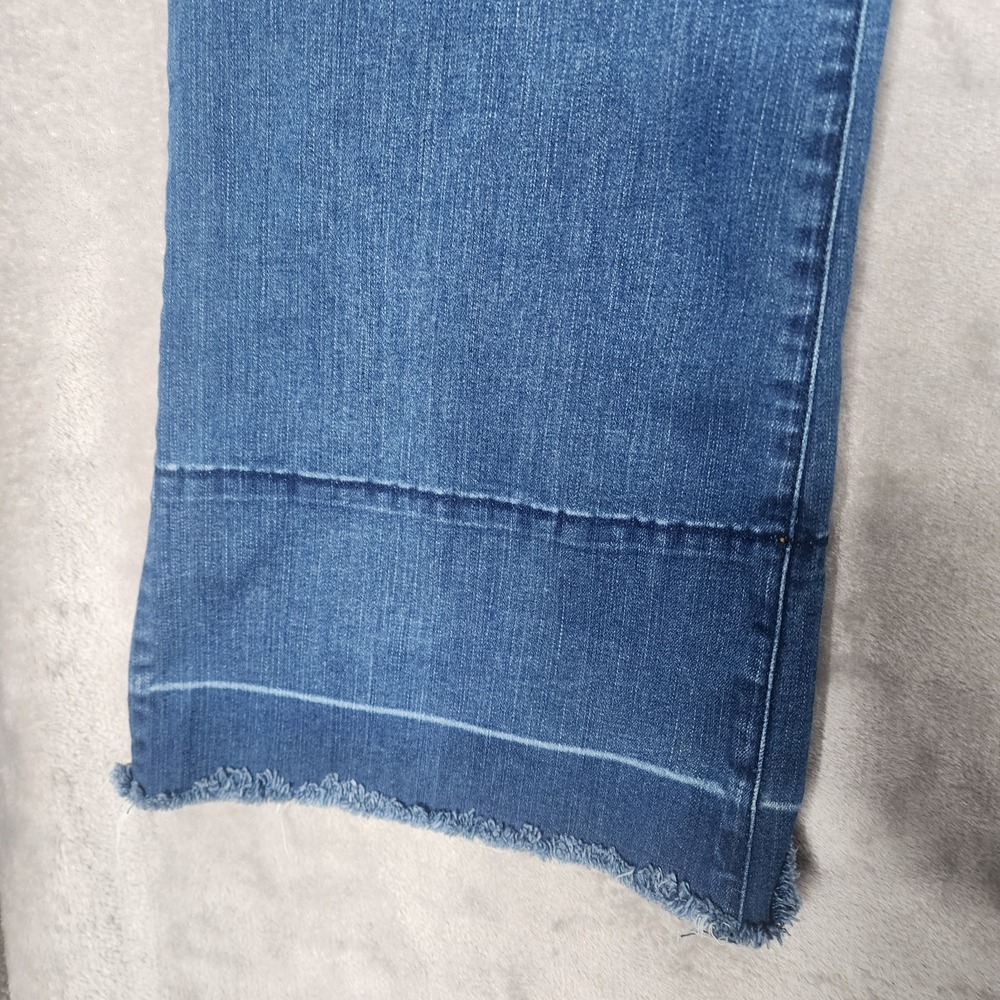 American Eagle Super Hi Rise Flare Jeans Womens Size 12 Blue‎ Frayed Hem - Picture 4 of 8